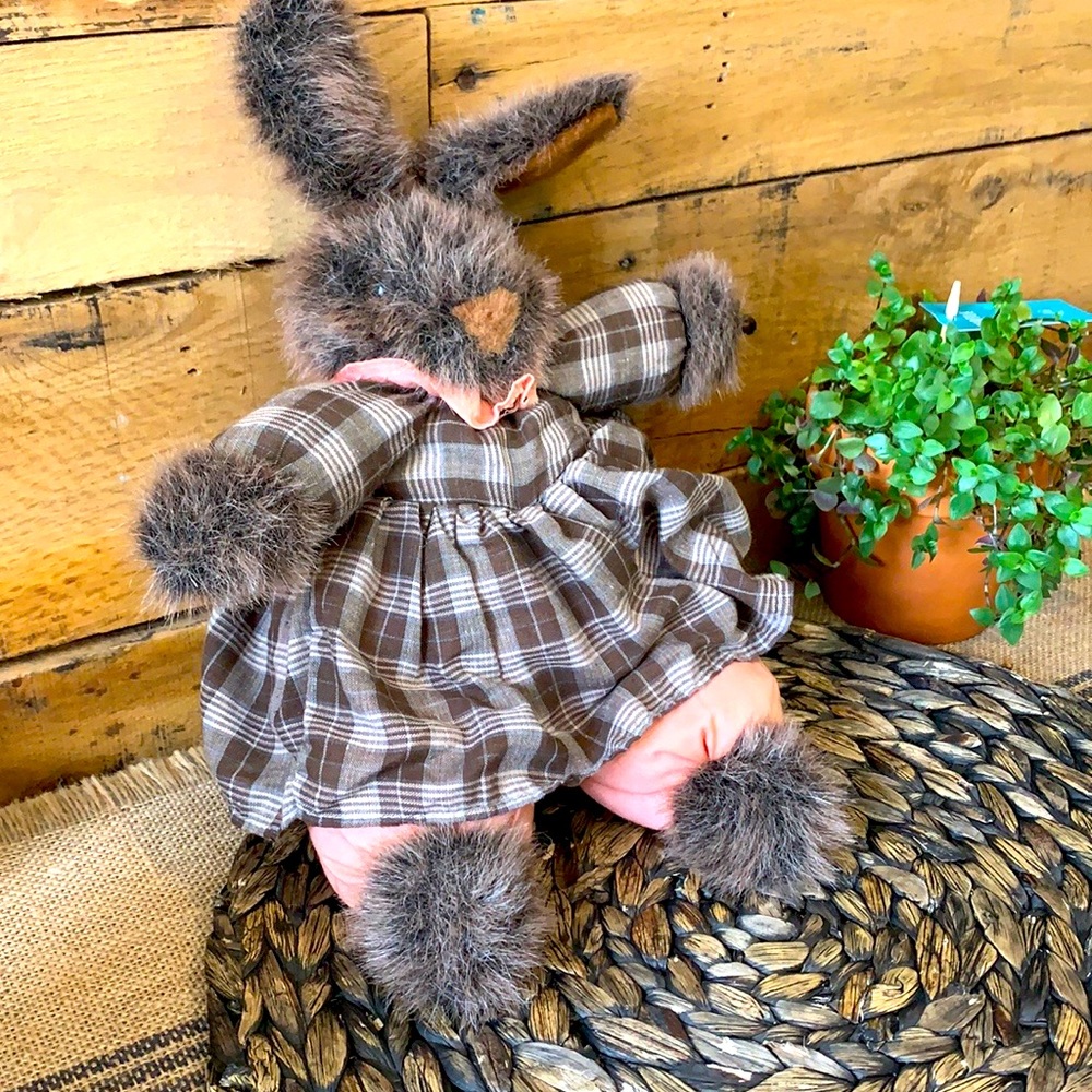 Good Stuff Brand Bunny Rabbit Pre Owned 13 inches